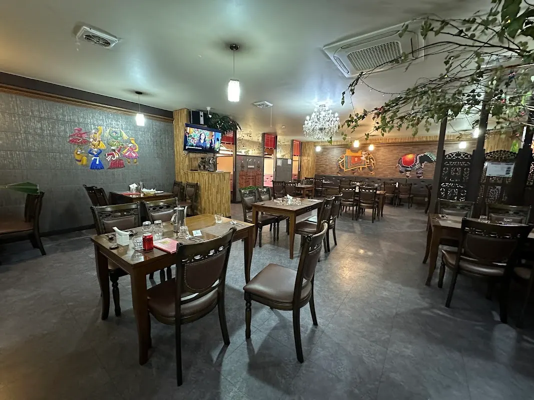 Maharaja Indian Halal Restaurant main