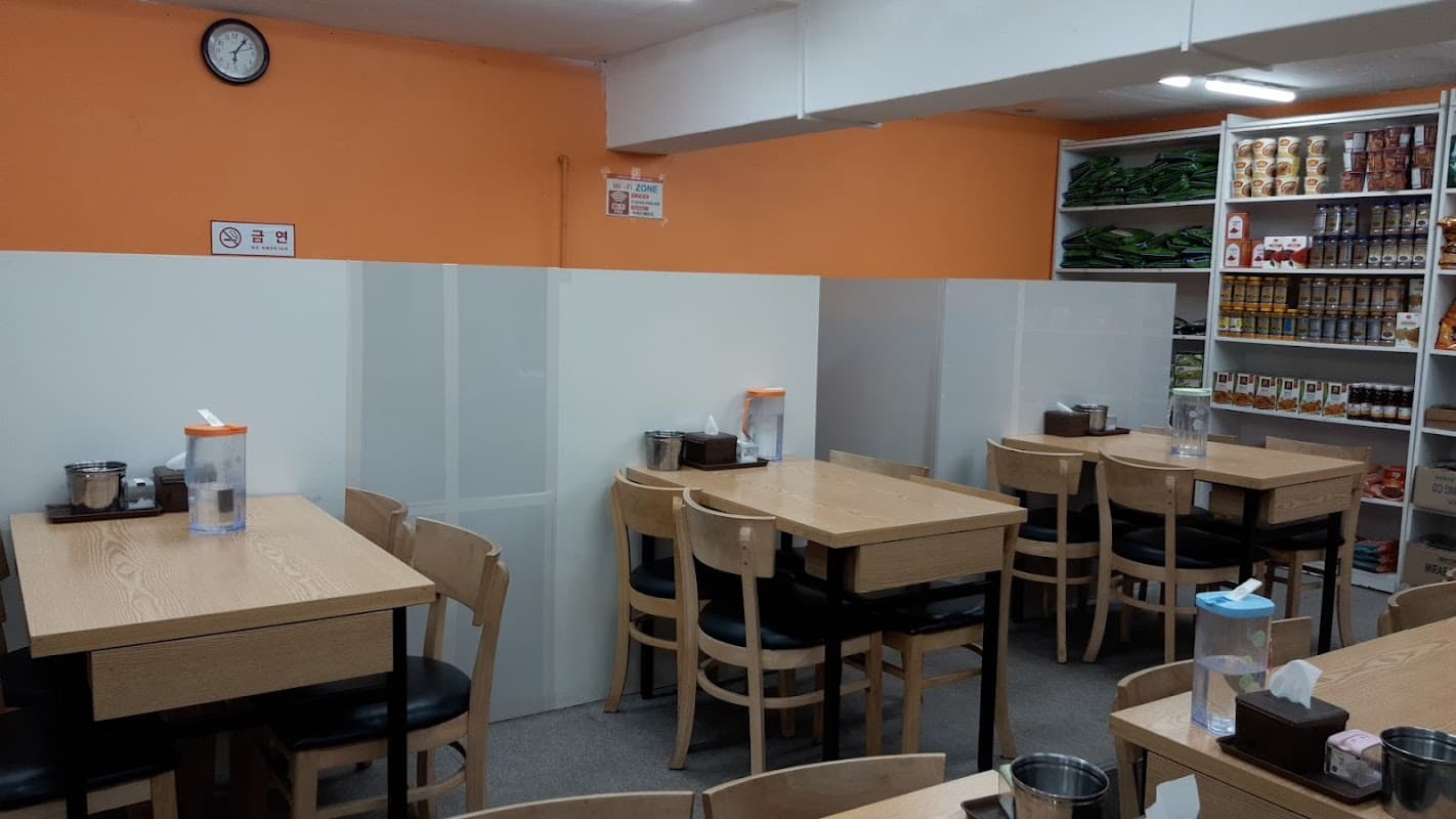 kB KEBAB RESTAURANT & HALAL FOOD(MART) sub