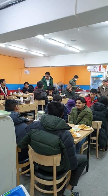 kB KEBAB RESTAURANT & HALAL FOOD(MART) sub