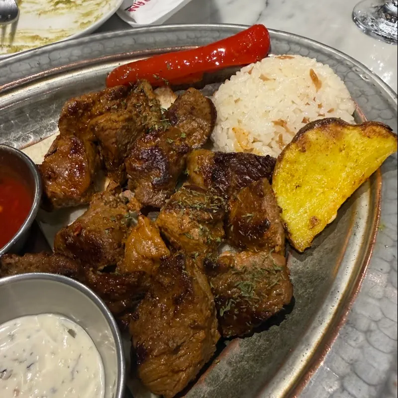 Kervan Turkish Restaurant Famille Station sub
