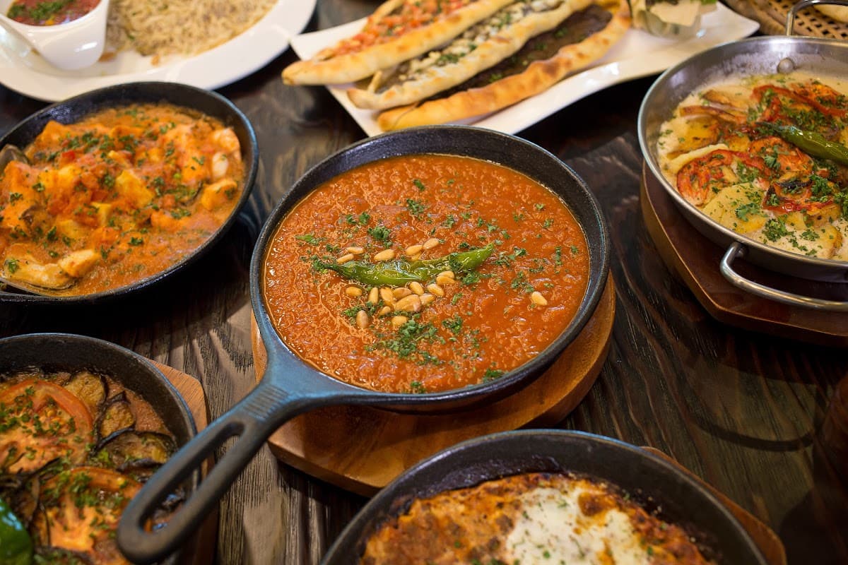 Arabesque Restaurantمطعم عربي sub