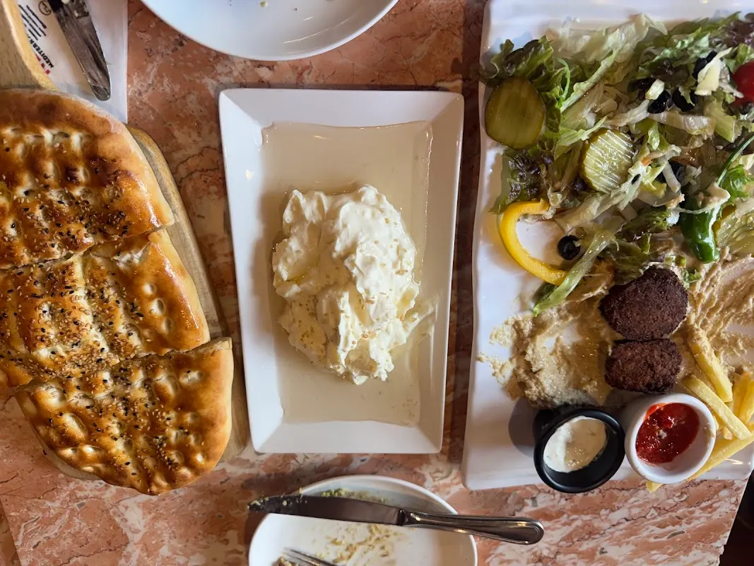 Kervan Turkish Restaurant Halal ITAEWON sub