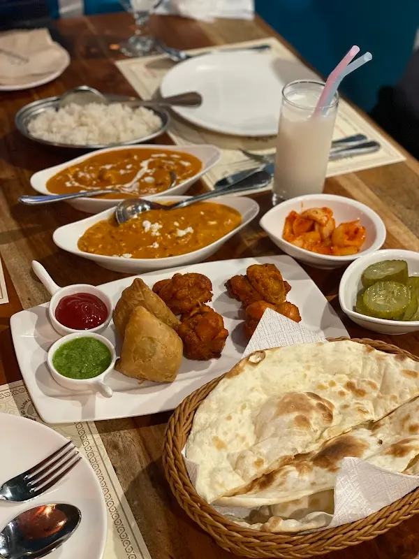 ROYAL INDIA SEOMYEON (Indian +Nepali & Halal Cuisine) sub