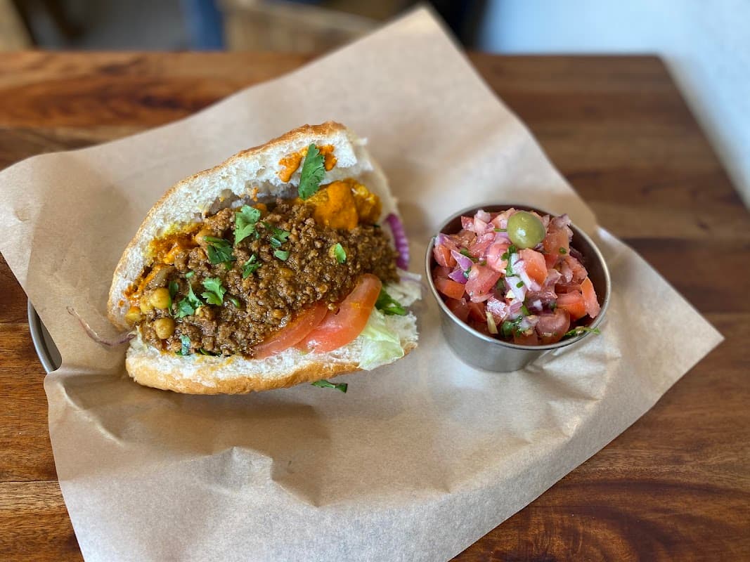 Casablanca Sandwicherie مطعم مغربي sub
