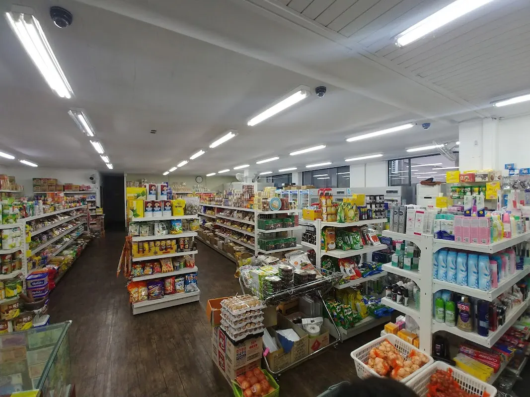 New World Mart and World spice view Halal 뉴월드 마트 & 월드 스파이시 뷰 할라르 sub