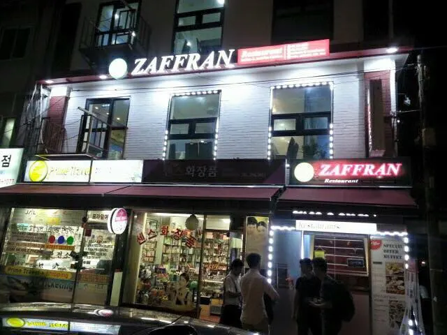 Zafran Restaurant main