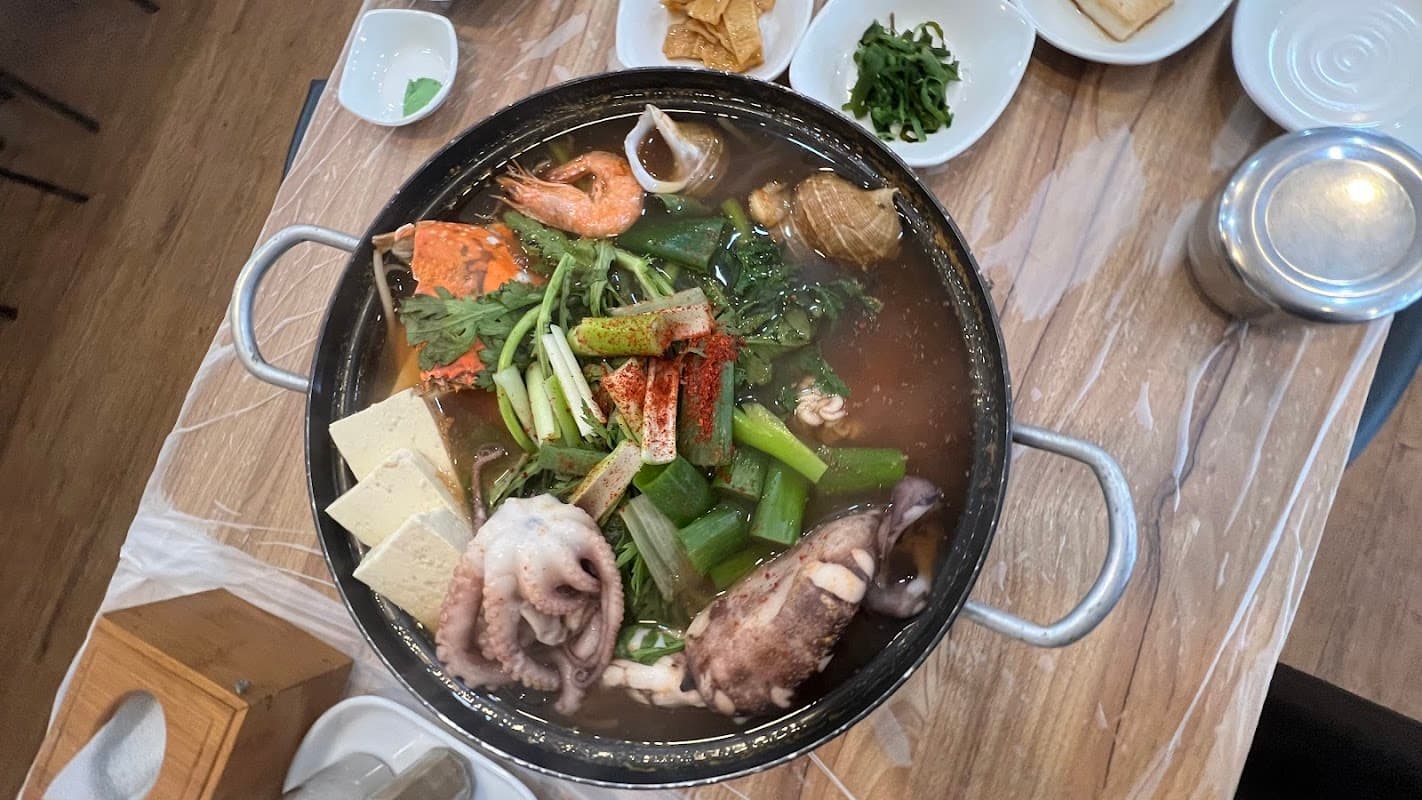 정동진해물탕 sub