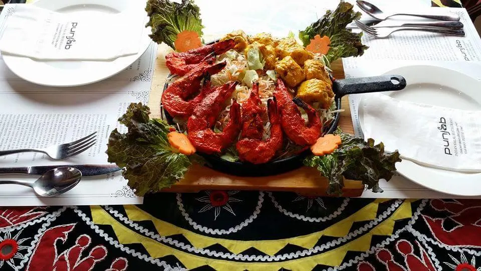 Hi asia Pakistani & Indian halal restaurant 펀자브 sub
