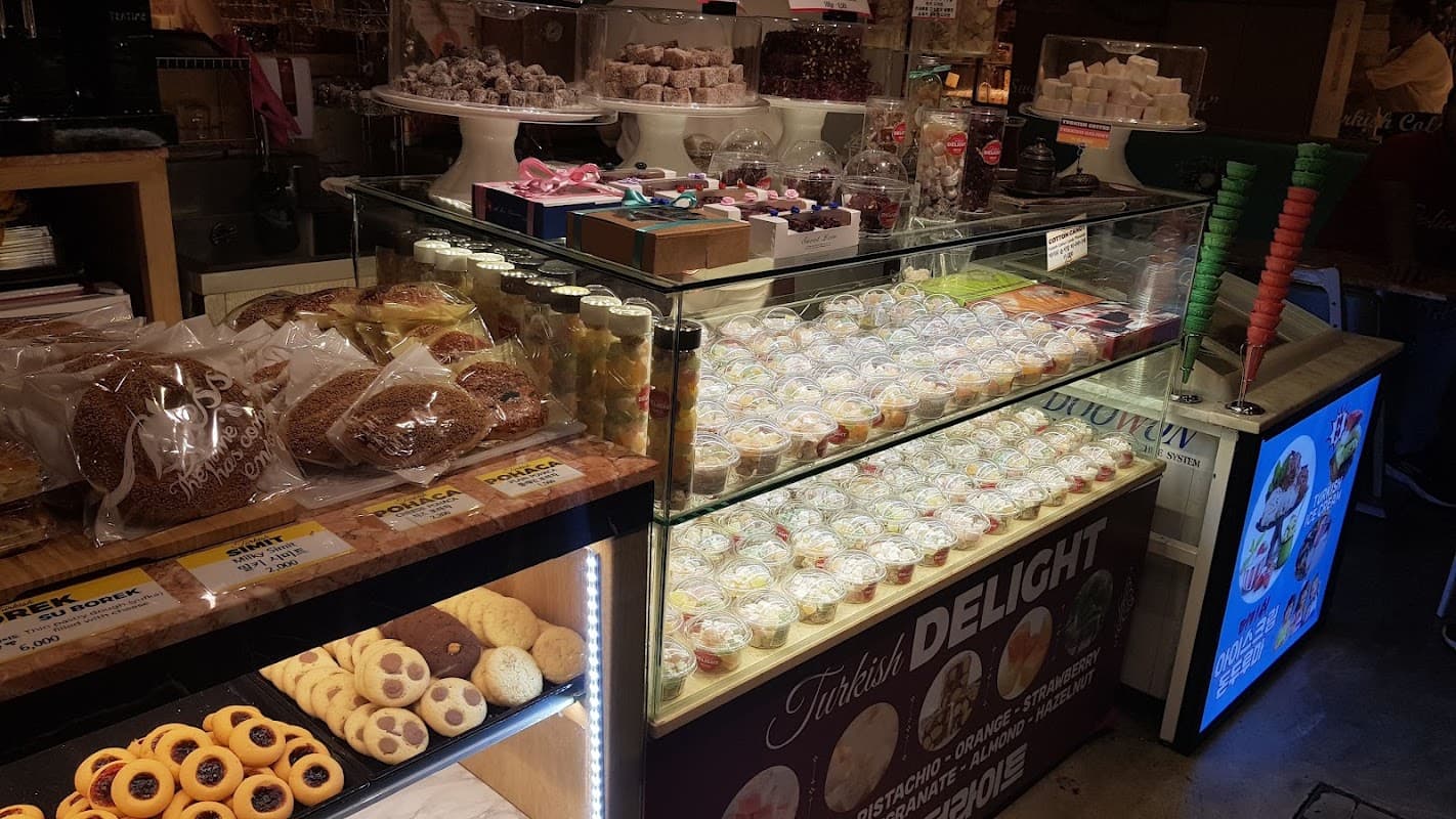 Salam Bakery sub